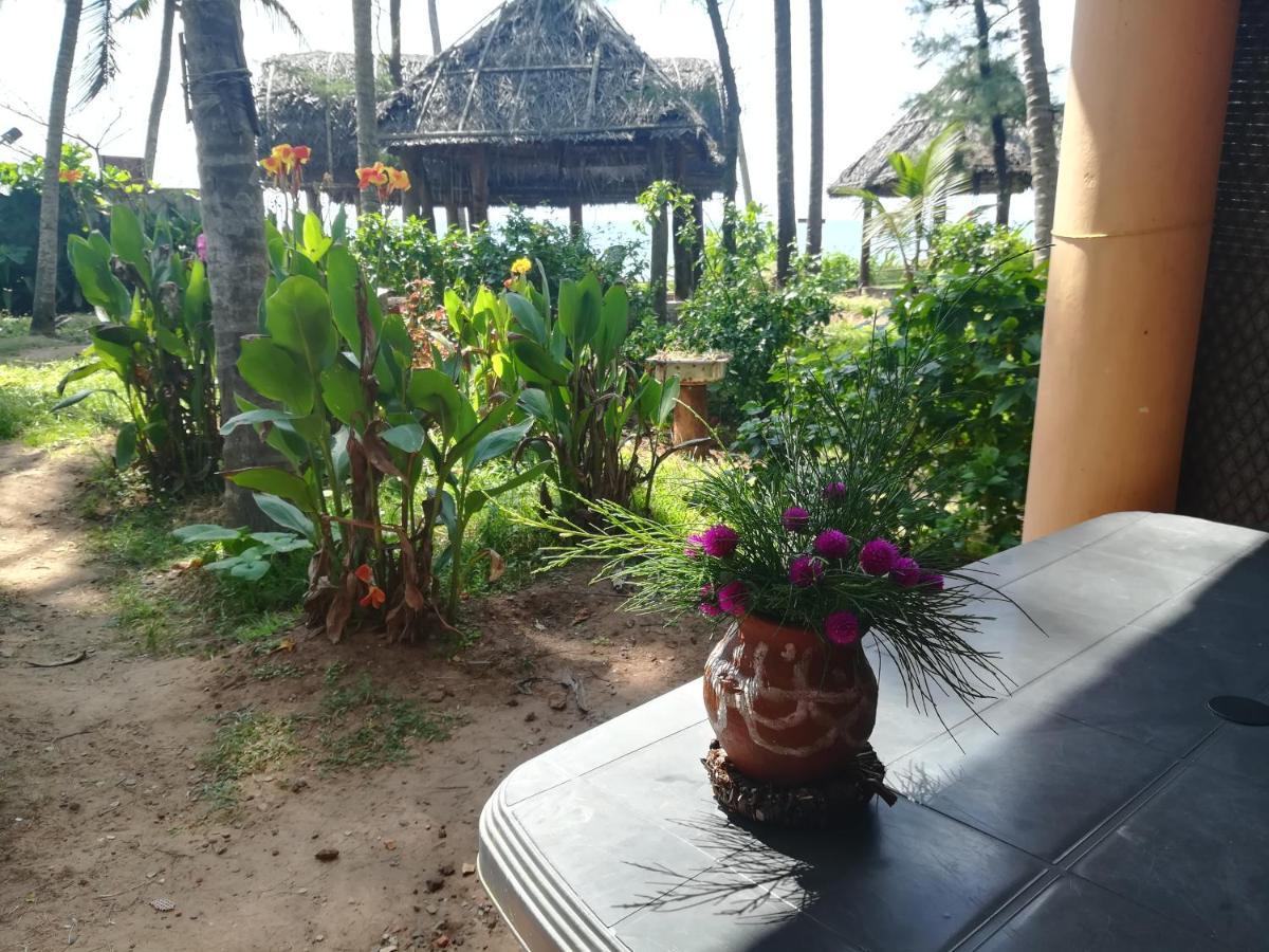 ורקלה Sukriti Beach Resort מראה חיצוני תמונה