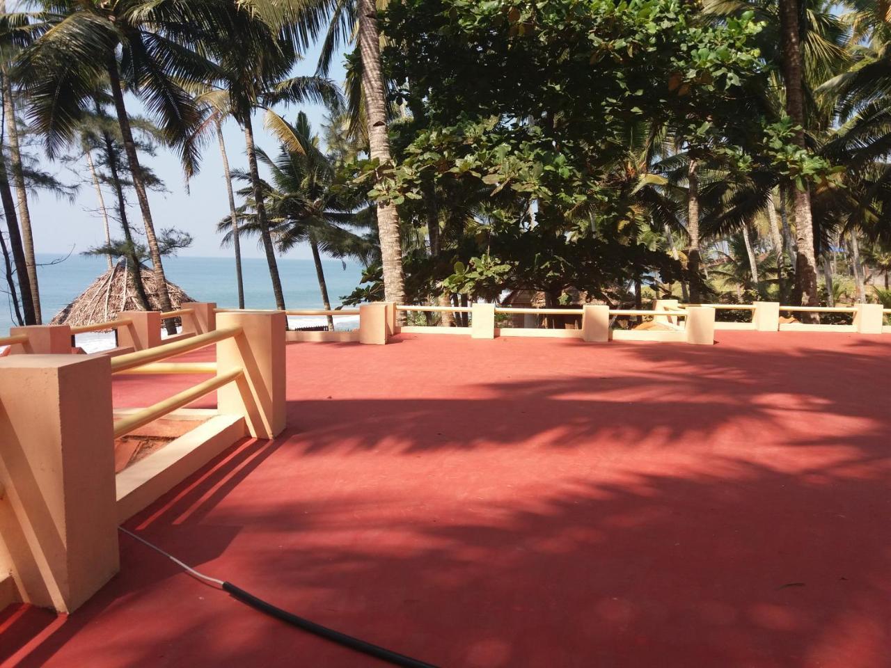 ורקלה Sukriti Beach Resort מראה חיצוני תמונה