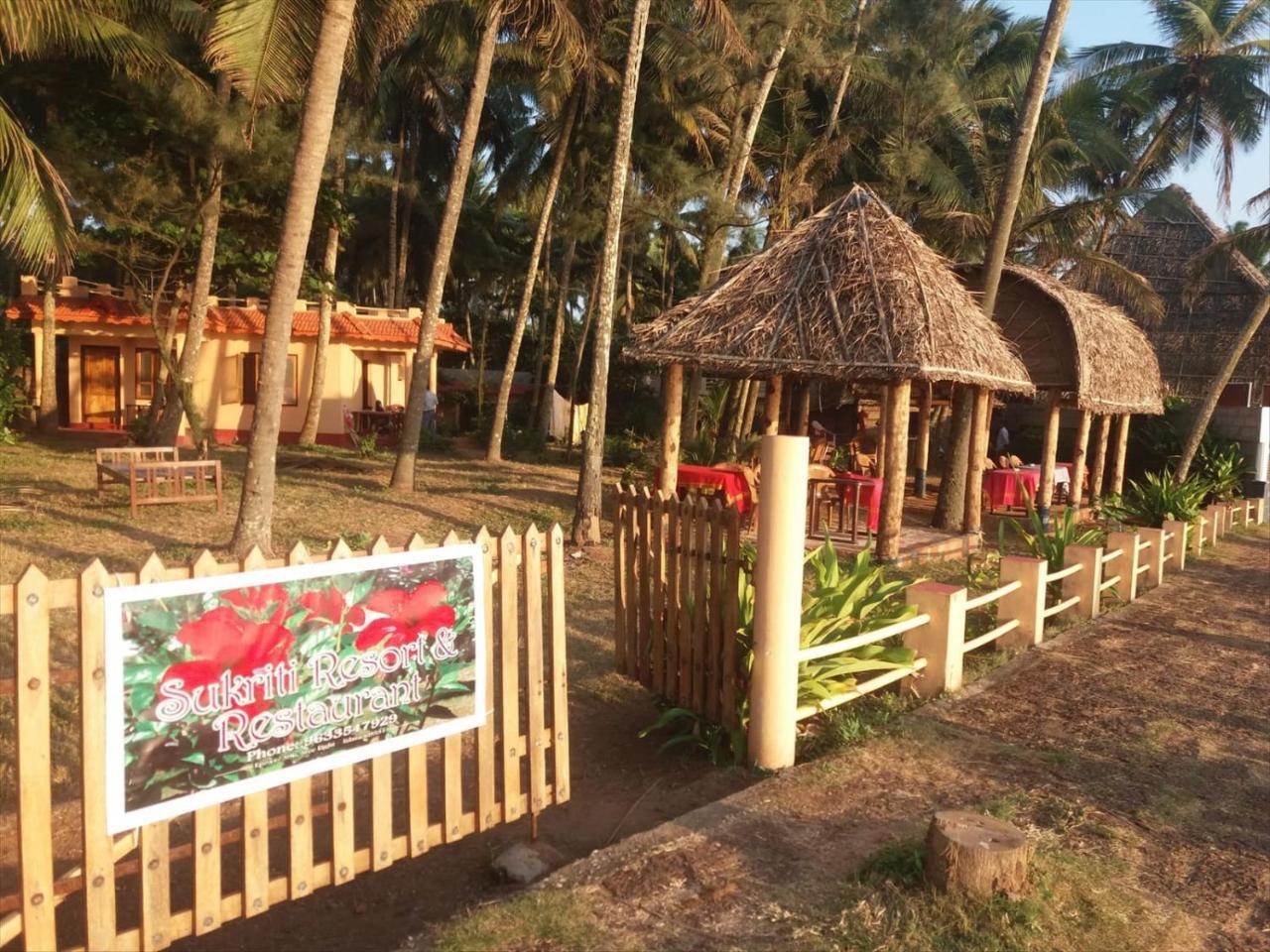ורקלה Sukriti Beach Resort מראה חיצוני תמונה