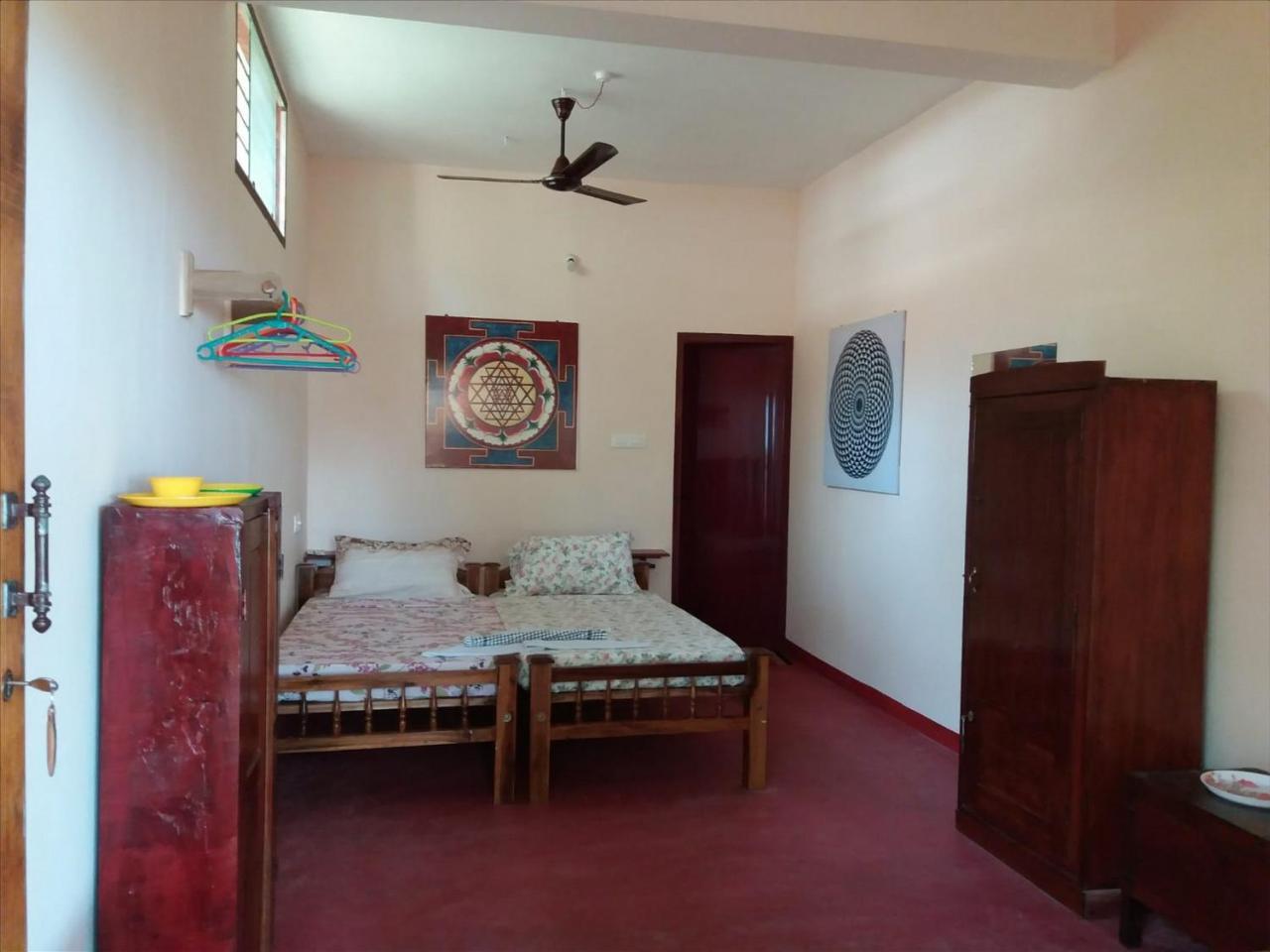ורקלה Sukriti Beach Resort מראה חיצוני תמונה