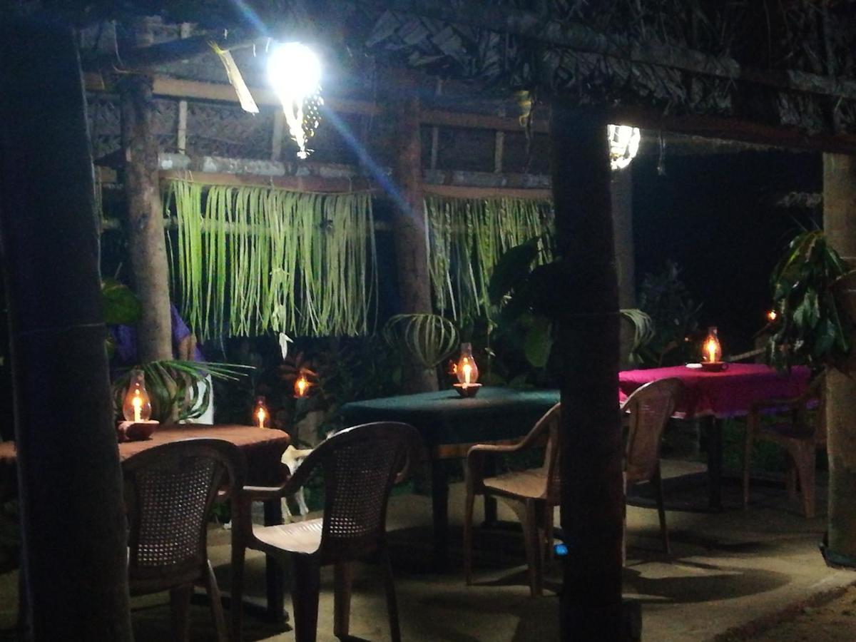 ורקלה Sukriti Beach Resort מראה חיצוני תמונה